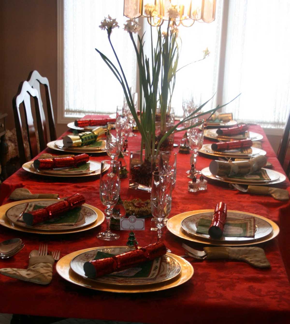 Decorating Your Dining Table – CozyHouze.com