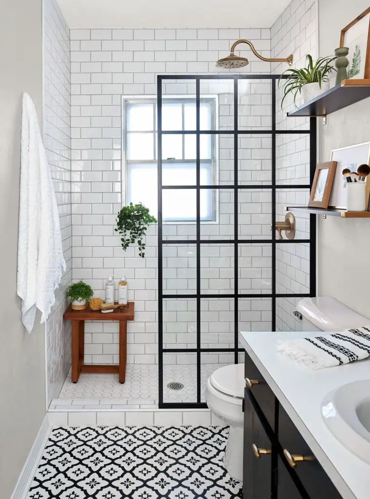 Doorless Shower For Small Bathroom [Source: https://pin.it:4Yl3ZJi]