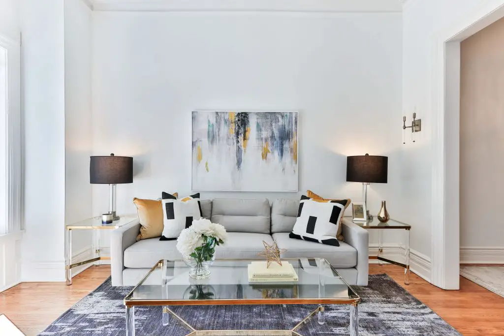 Living Room Sofa Placement By Sidekix Media 02 [Source : unsplash]