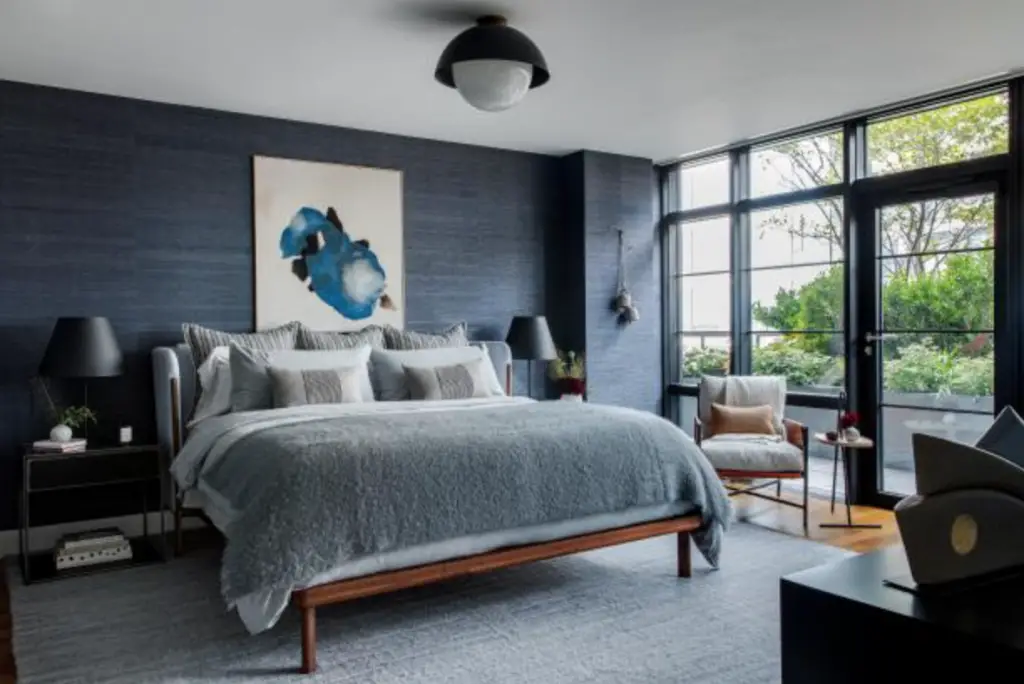 Blue and Grey Bedroom Decor (HGTV)