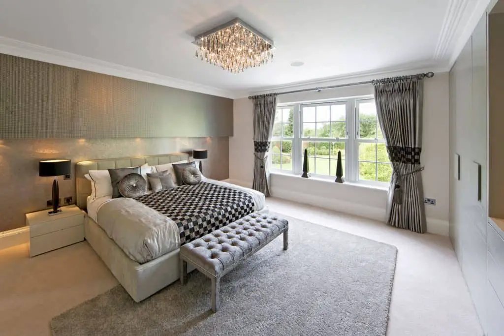 Classy Grey Bedroom By homedecorbliss.com